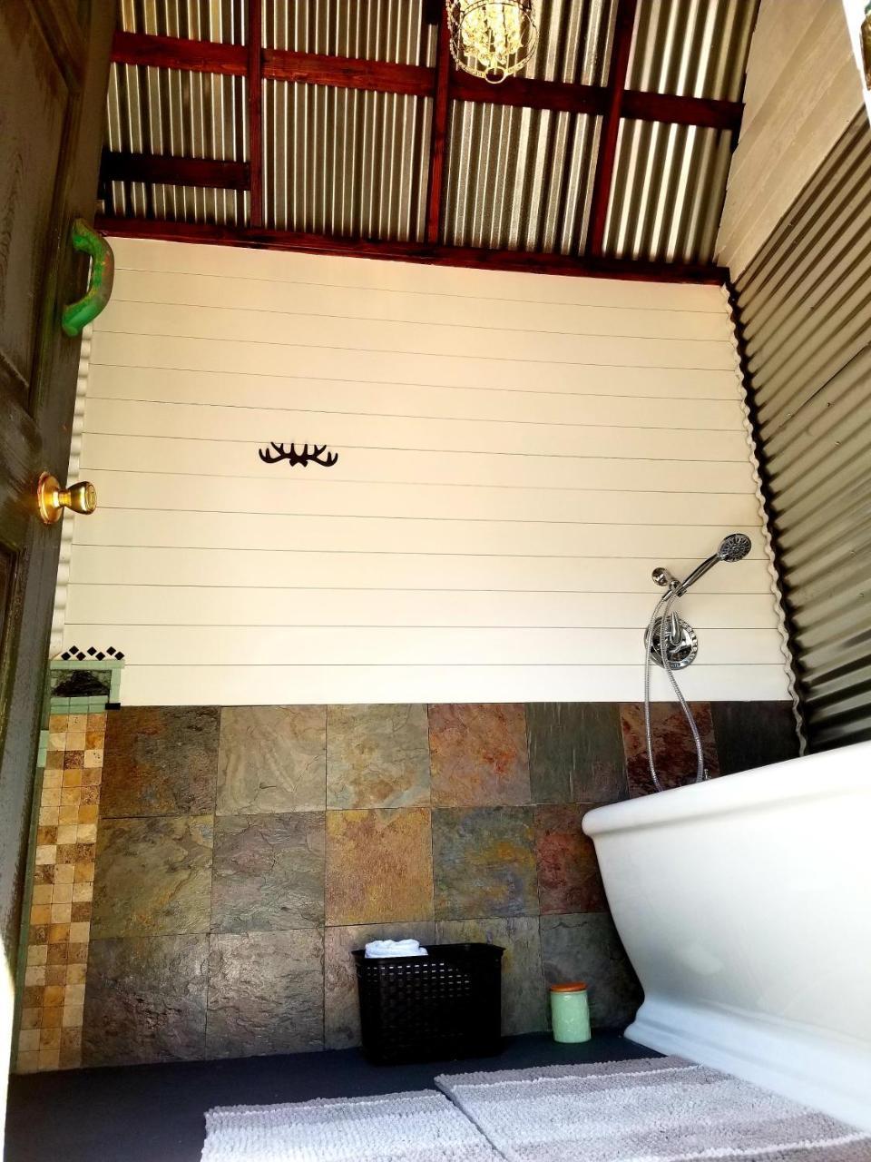 Sacred Mtn River Suites Kernville Bagian luar foto
