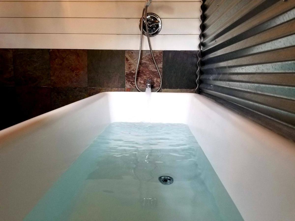 Sacred Mtn River Suites Kernville Bagian luar foto